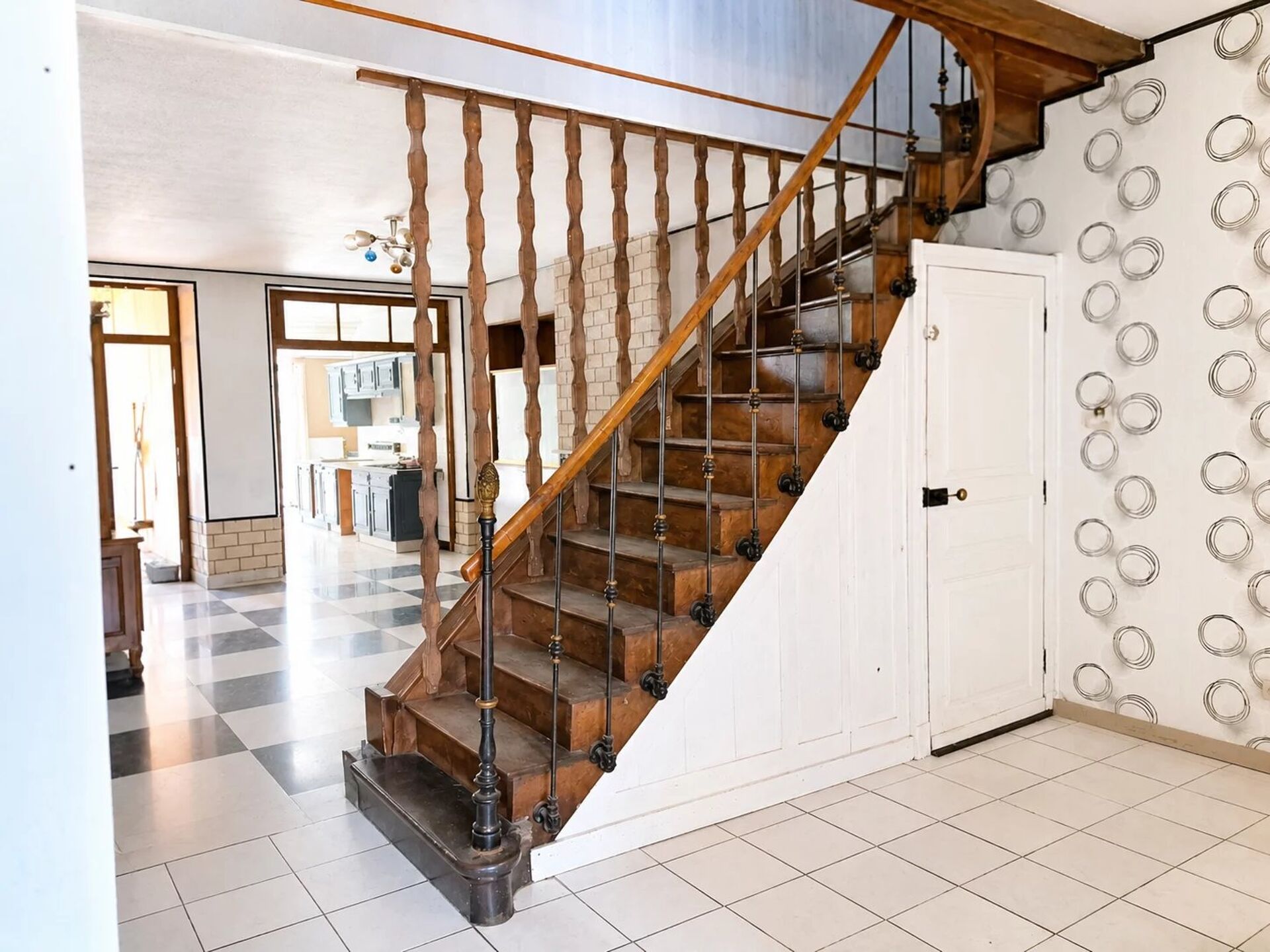 Acheter maison de 9 pièces 163 m² 136 000 € à Vireux-Molhain (08320) : une annonce Arthurimmo.com — 5