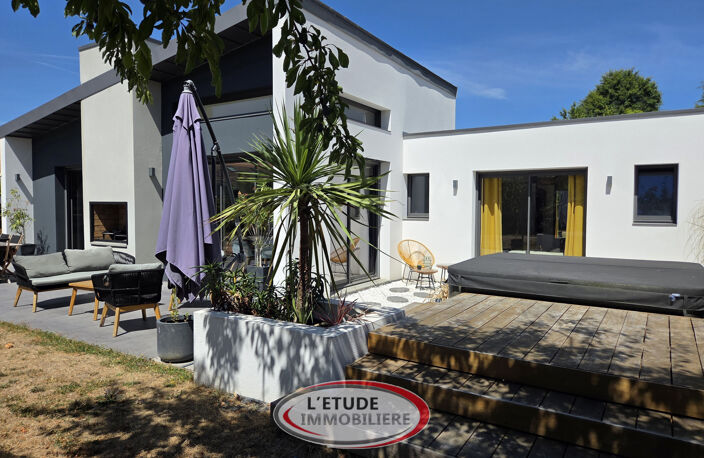 ST AIGNAN décalé du couloir aérien : contemporaine de 2021 ( — photo 3