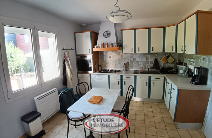 Maison familiale bien entretenue avec vie de plain-pied et 4 — photo 3