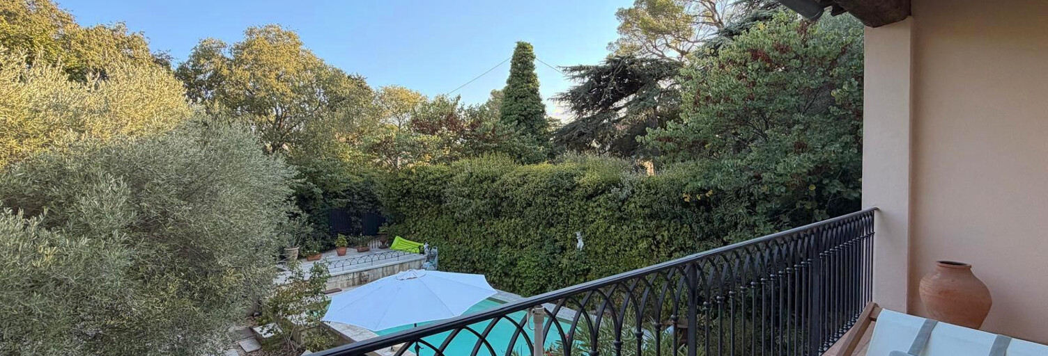 Maison 7 Pièces 205 m² à vendre à Nîmes (30000)
