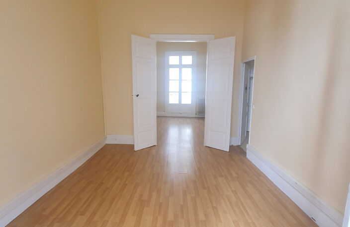 Dépt Hérault (34), à vendre sur Montpellier appartement FF4 — photo 3