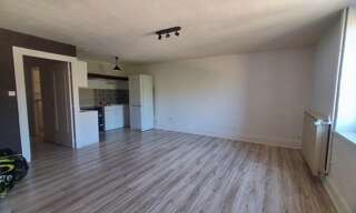Appartement 5 Pièces 114 m² à louer à Jullié (69840)