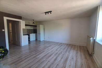 Appartement 5 pièces 500 €