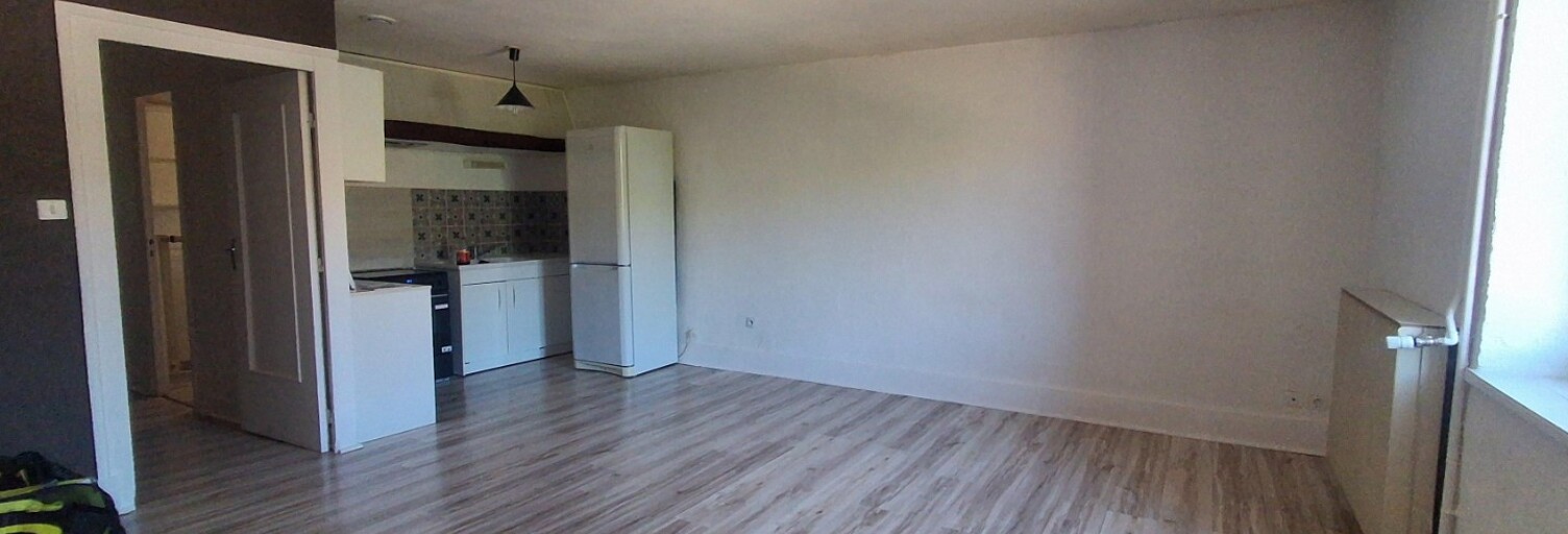 Appartement 5 Pièces 114 m² à louer à Jullié (69840)