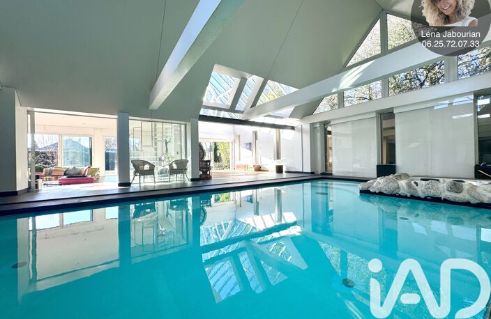 Vente Maison/villa 11 pièces — photo 2