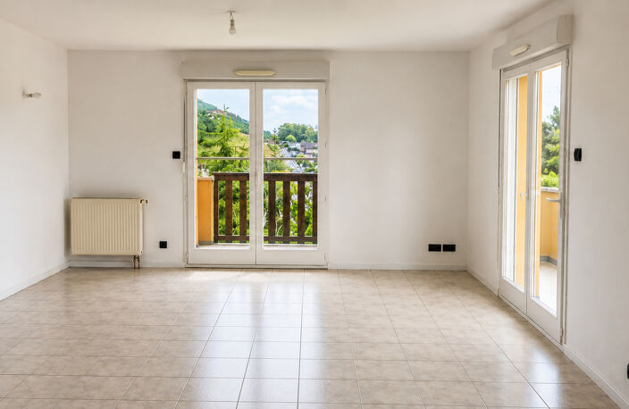 Appartement en duplex 5 pièces à vendre à Guebwiller - Lumineux et spacieux ! — photo 2