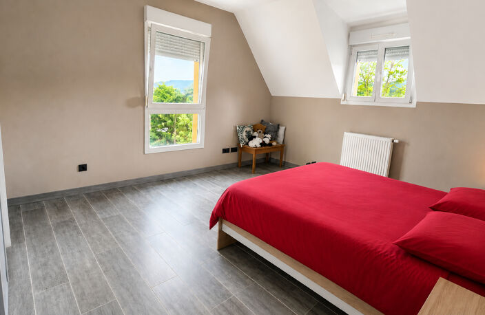 Appartement en duplex 5 pièces à vendre à Guebwiller - Lumineux et spacieux ! — photo 4