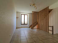 MAISON COUBLEVIE - 3 pièces - 74.6 m² — photo 2