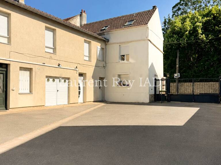 Vente Studio 1 pièce — photo 1