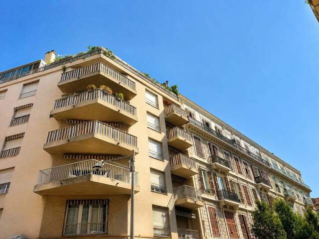 Liberation/ mallaussena : 4 pièces 110 m2 — photo du bien