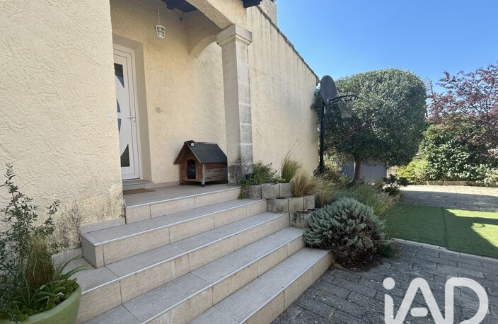 Vente Maison/villa 8 pièces — photo 2
