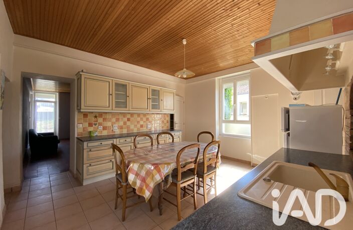 Vente Maison de ville 5 pièces — photo 2