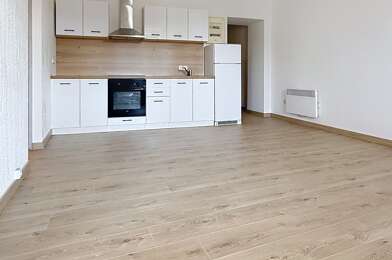 Appartement 4 pièces 185000 €