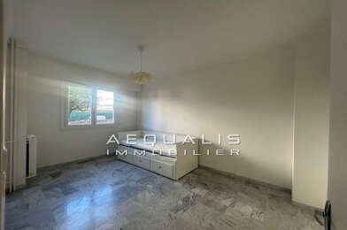 Appartement 1 pièces 750 €
