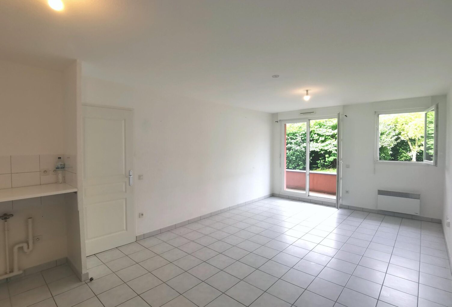 Idéal pour les étudiants - Appartement T2  en rez de jardin avec terrasse - — photo 1