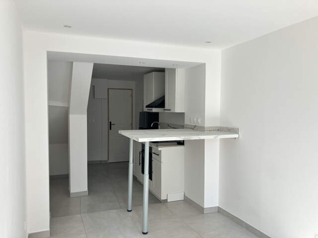 Appartement T2 28m2 rénové — photo du bien