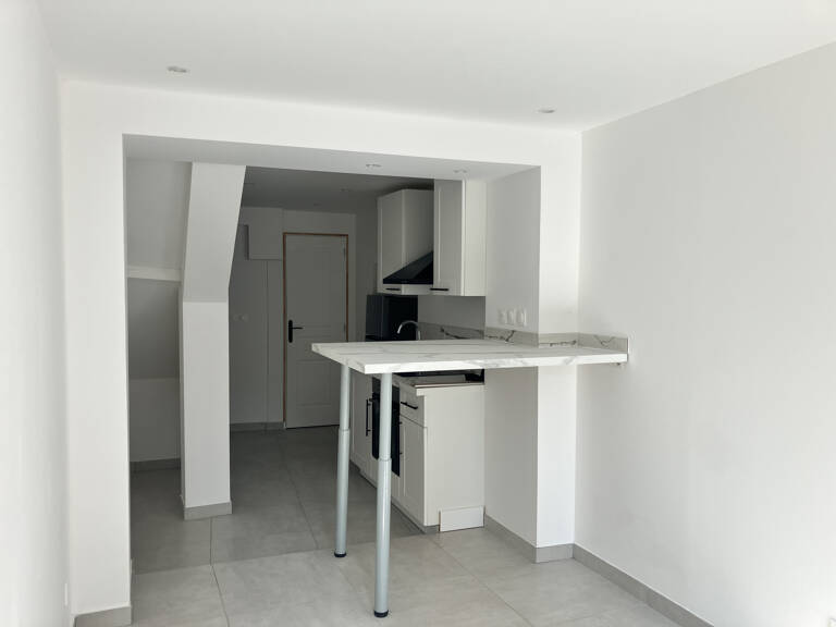 Appartement T2 28m2 rénové — photo 1