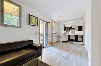 Maison de ville avec jardin proche commerces — photo du bien