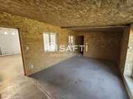 Garage de 90m2 sur terrain constructible — photo 3