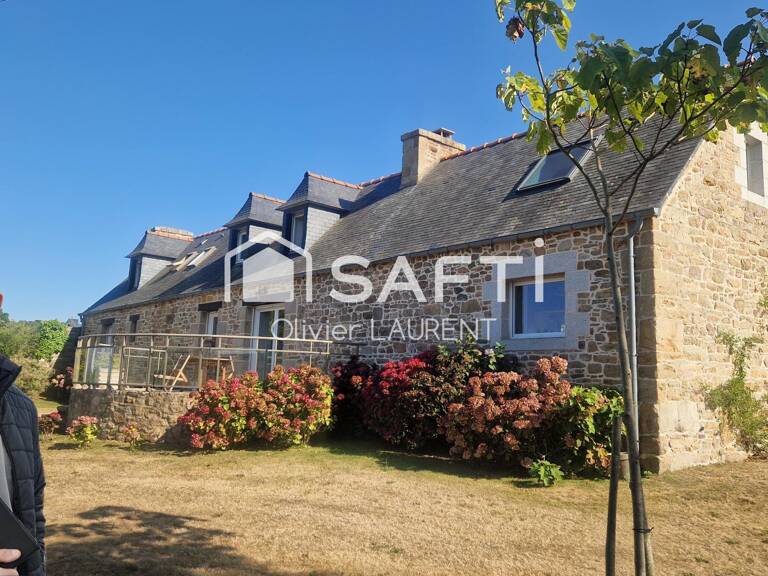 Jolie maison en pierres rénovée à 650m d'une plage de sable fin... — photo 1