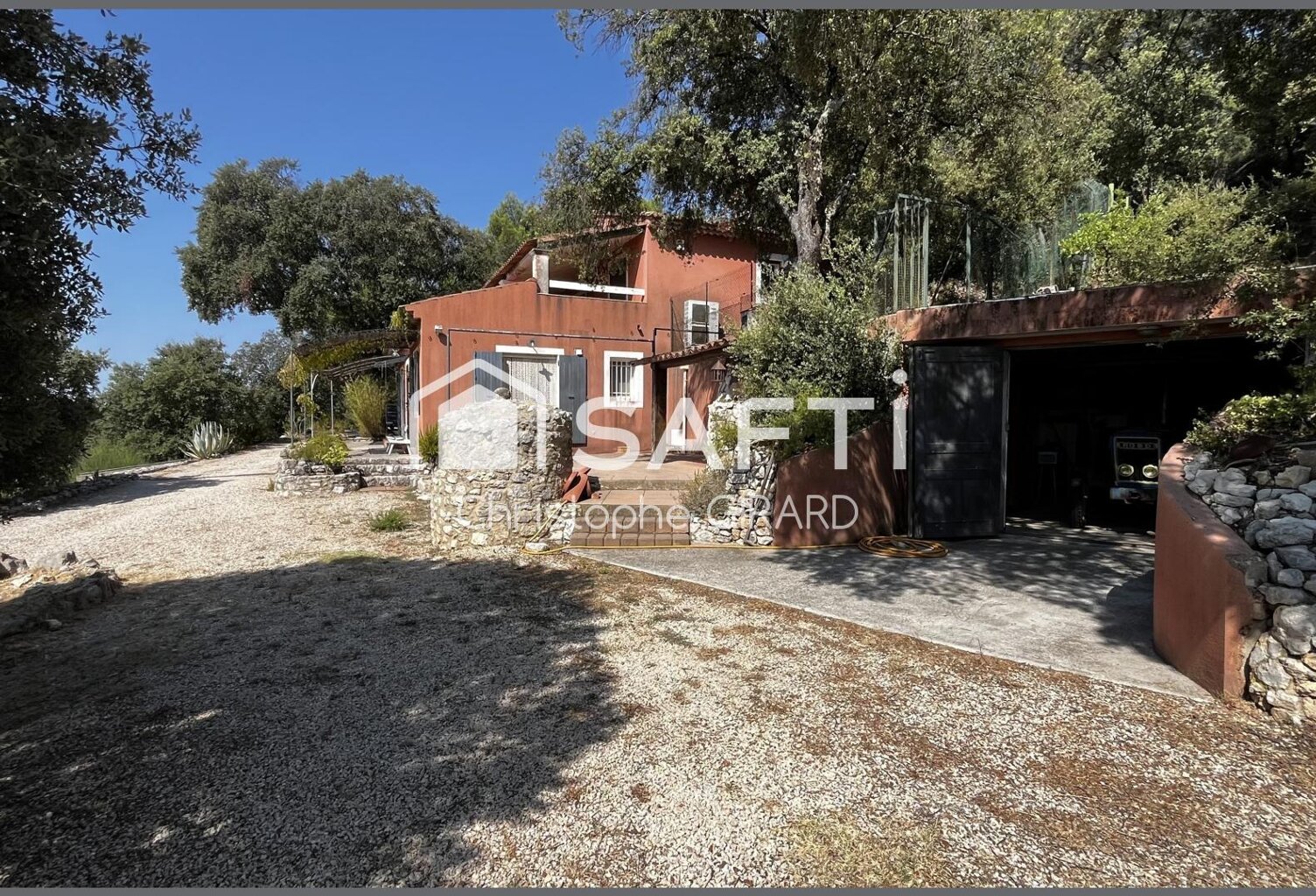 Villa de 134 m² sur Parc Paysager de 8016 m² — photo 1