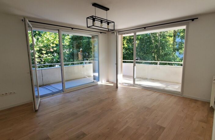 F4 — photo 3