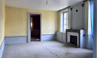 Immeuble  300 m² à vendre à Combronde (63460)