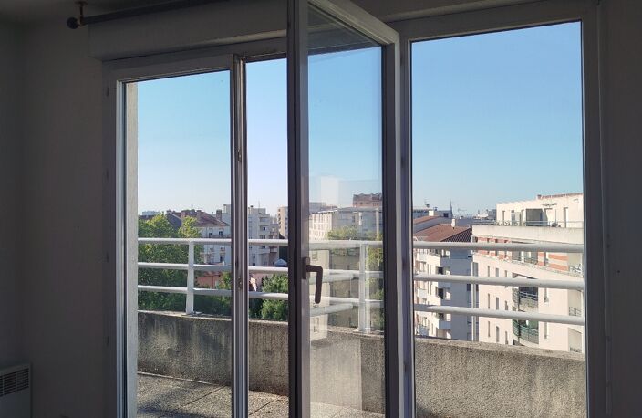 Vente appartement 3 pièces 62 m² Villeurbanne (69100) — photo 4