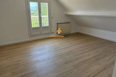 Appartement 4 pièces 780 €