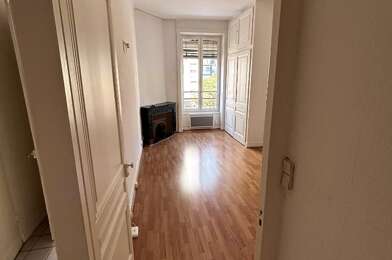 Appartement 1 pièces 687 €