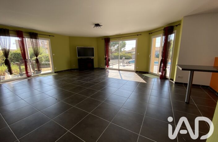 Vente Maison/villa 6 pièces — photo 3
