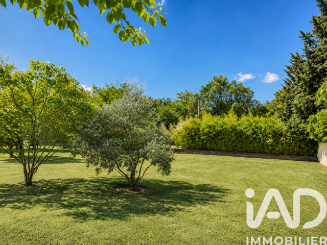 Vente Terrain à bâtir 714 m&sup2; — photo du bien