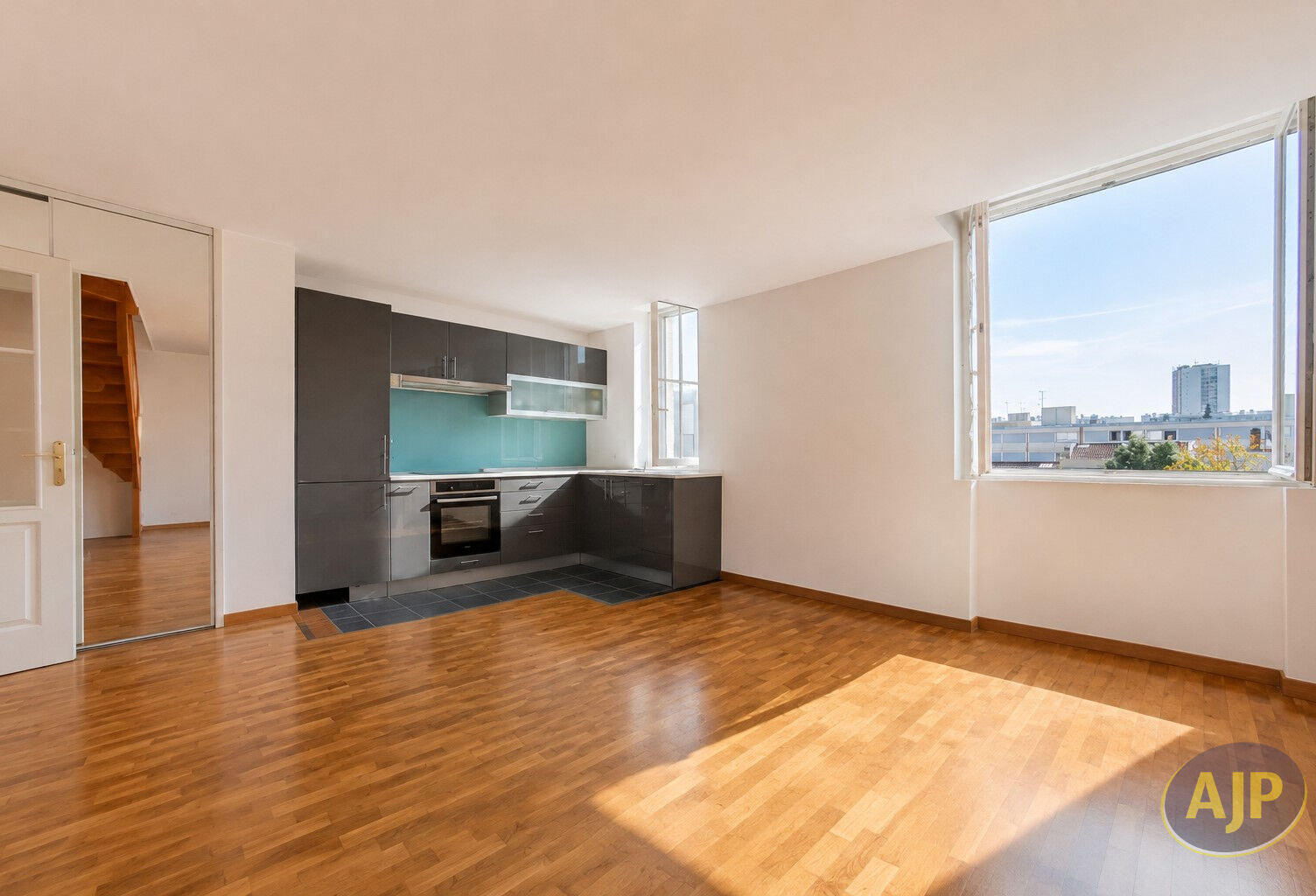 Appartement Bordeaux 3 pièce(s) 57.46 m2 — photo 1