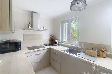 Appartement 3 pièces 750 €