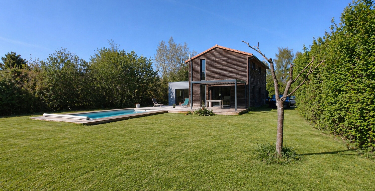 MAISON CONTEMPORAINE AVEC PISCINE — photo 1