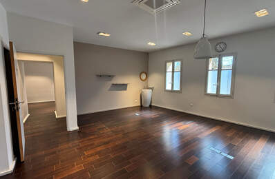 ROGNES - Appartement 65 m² centre village à réaménager — photo du bien