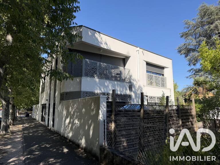 Vente Immeuble 219 m&sup2; — photo 1