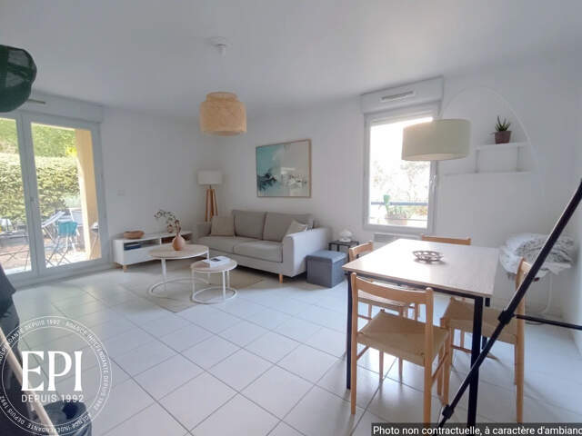 Appartement déja loué T3 avec Jardinet Residence Di Castelli — photo du bien