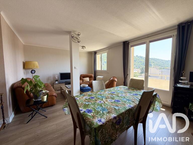 Location Appartement 3 pièces — photo 1