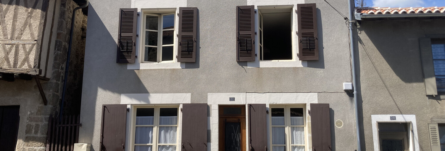 Maison 7 Pièces 164 m² à vendre à Confolens (16500)