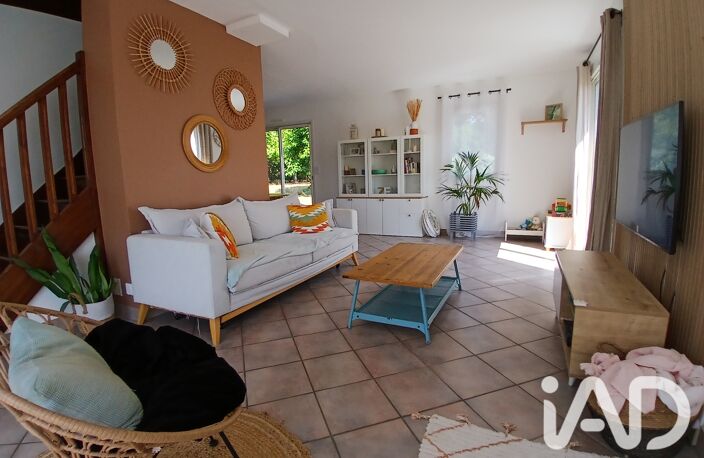 Vente Maison/villa 4 pièces — photo 2