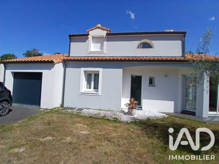 Vente Maison/villa 4 pièces — photo 1