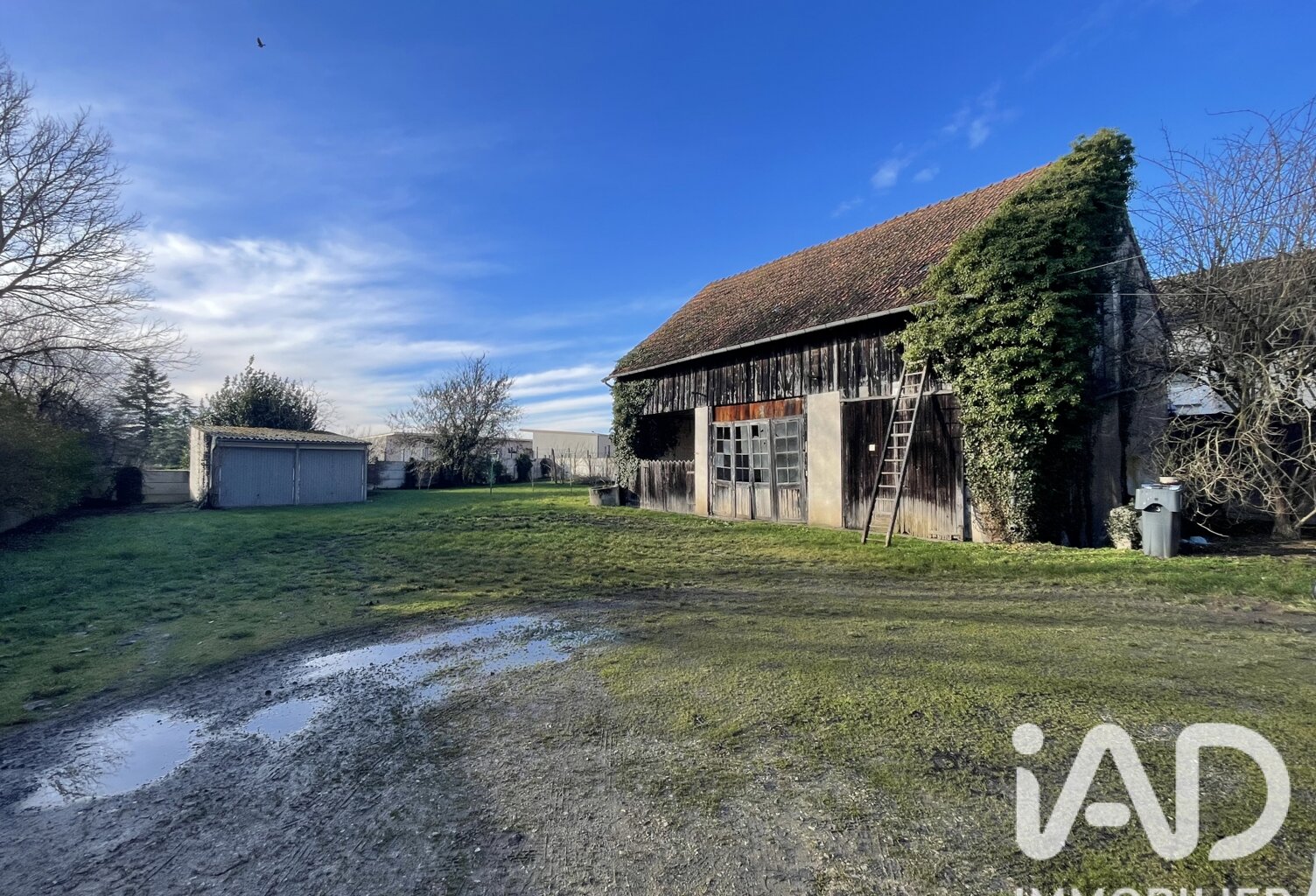 Vente Immeuble 339 m&sup2; — photo 1