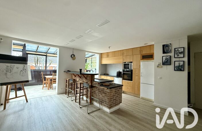 Vente Maison/villa 8 pièces — photo 2