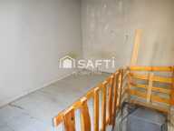 Maison de Ville, 3 niveaux, 147 m2, à Rénover, 6 pièces, (01460) Montréal la Cluse, — photo 4