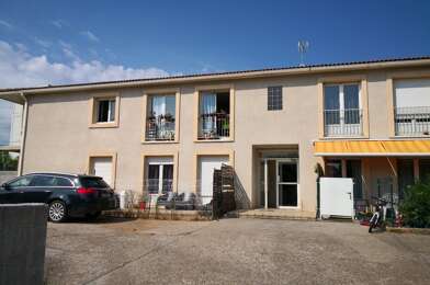Appartement 4 pièces 780 €