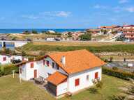 Face à la plage / Maison de famille — photo 2