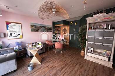 Commerce 2 pièces 92000 €