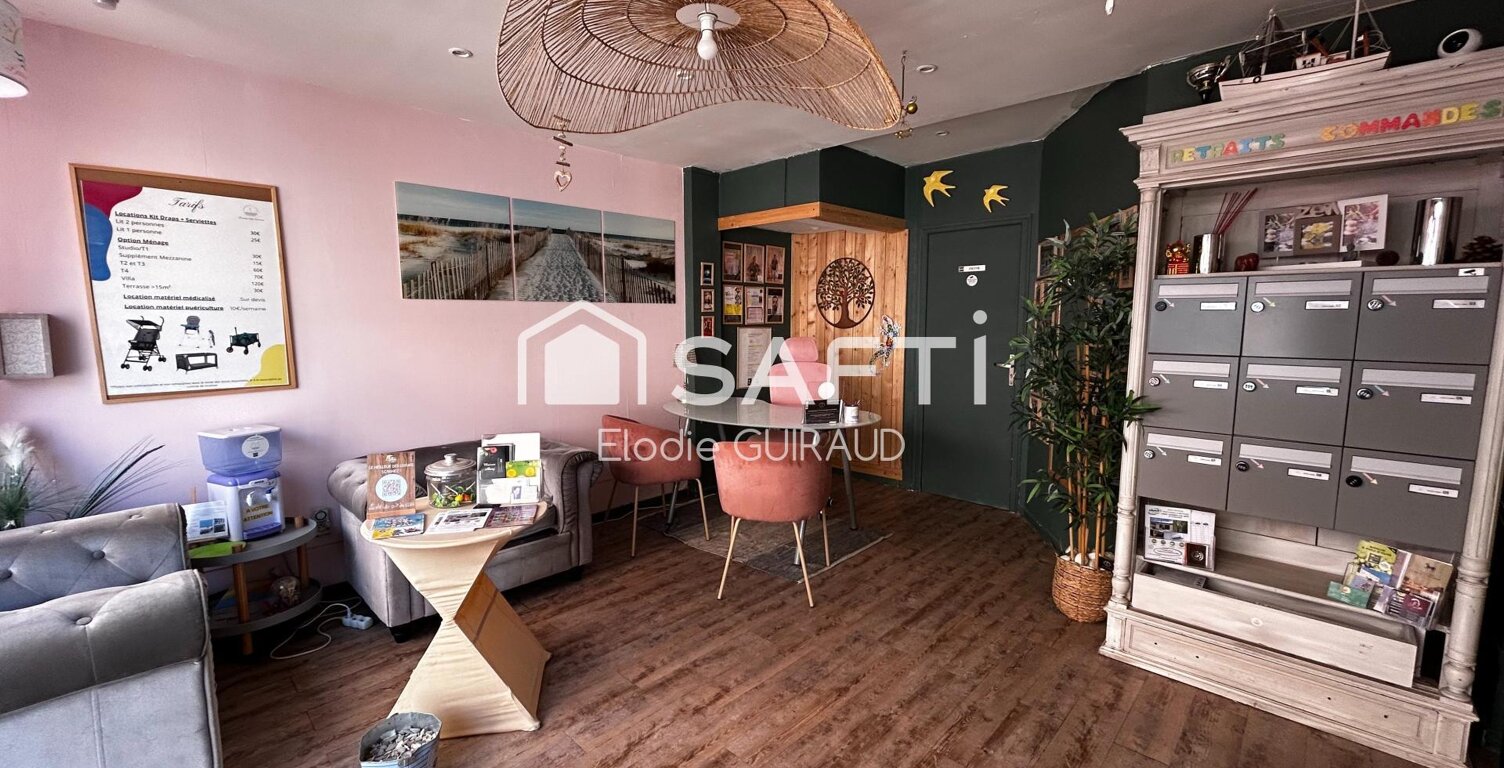 CAP D'AGDE - Local commercial libre de 44m2 — photo 1