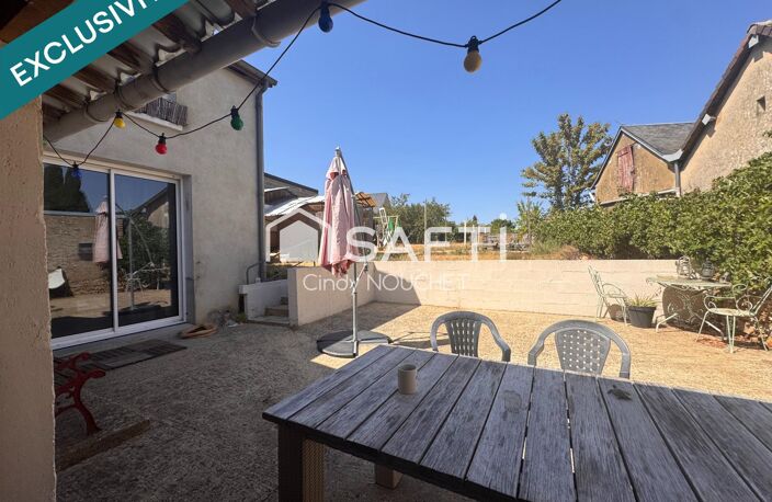 Maison familiale avec jardin à Parigné-l'évêque. — photo 2